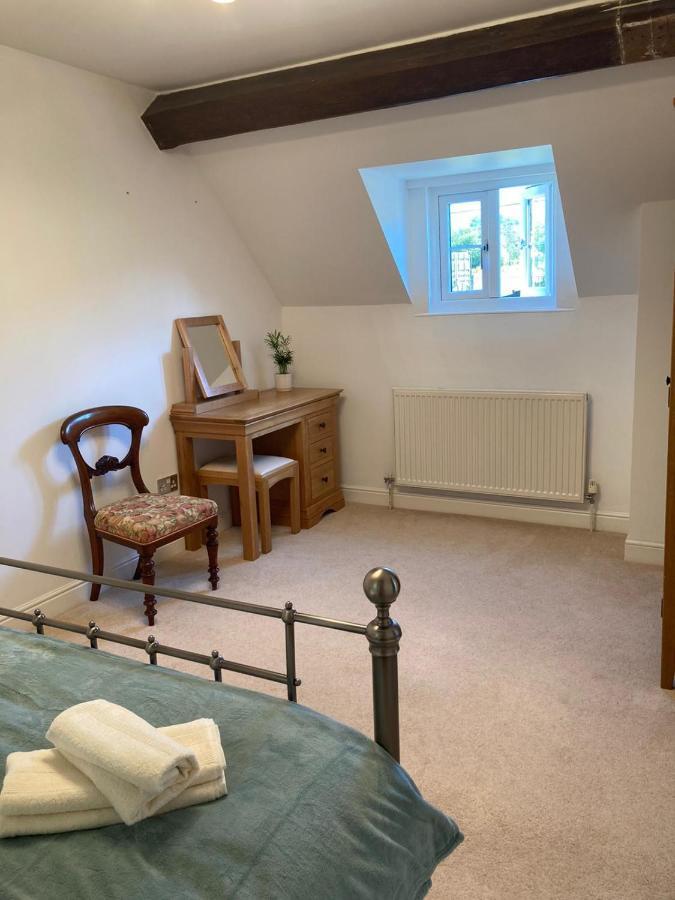 Honeysuckle Cottage Hereford Exterior photo