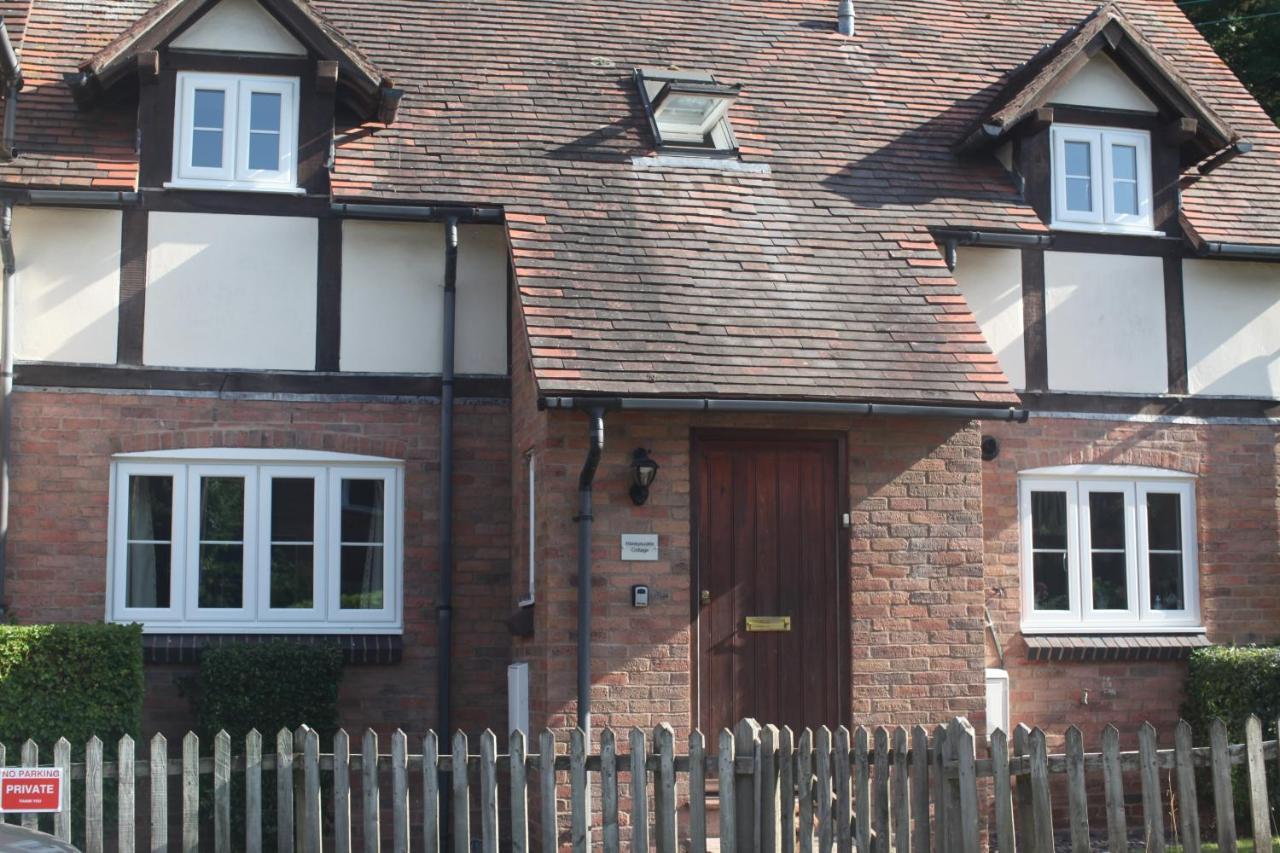 Honeysuckle Cottage Hereford Exterior photo